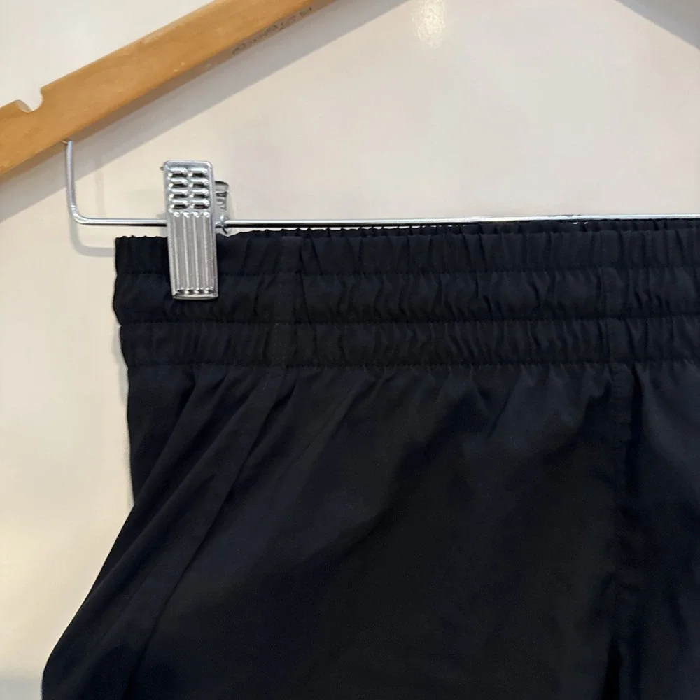 Athleta Mesh Racer Run Shorts Womens xxs black Lined 4